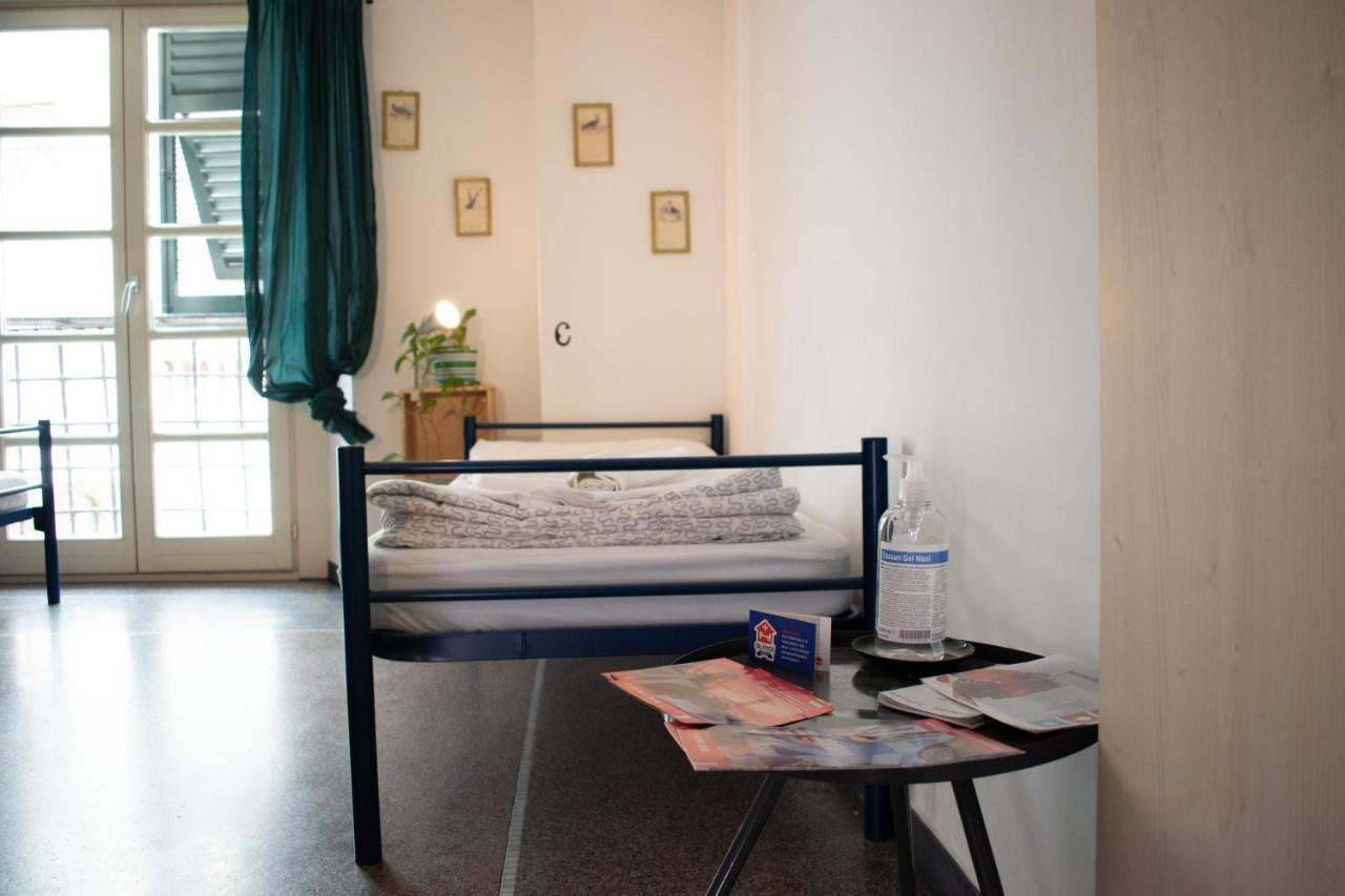 Abbey Hostel Genoa Exterior photo