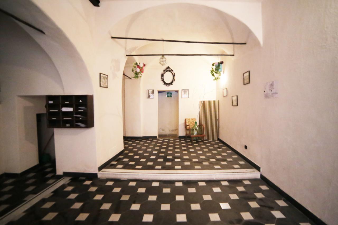 Abbey Hostel Genoa Exterior photo